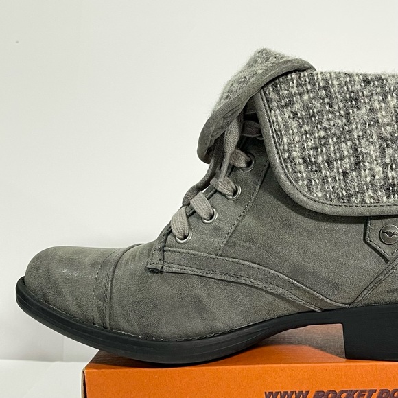 Rocket Dog Taylor Heirloom Fold Down Sweater Cuff Combat Style Ankle Boots - Picture 11 of 16